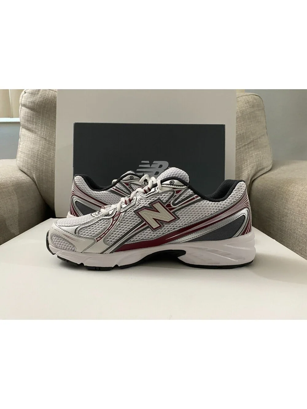 New Balance 740v2 U740RD2 Unisex Sneakers M11/W12.5 White Athletic Running Shoes